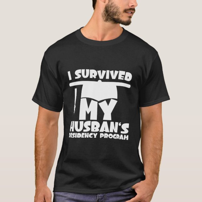 Camiseta Sobrevivi ao meu programa de residência para marid (Frente)