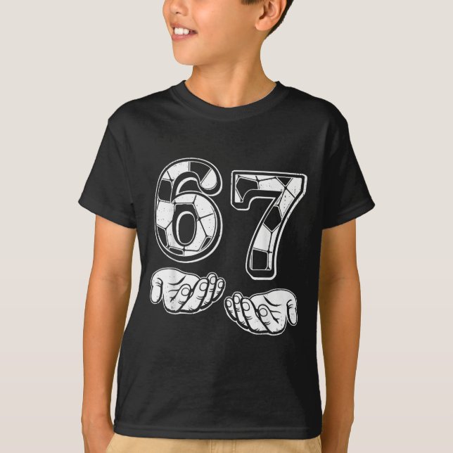Camiseta Soccer 67 Six Seven 6 7 Funny Gen Alpha Meme Drip  (Frente)