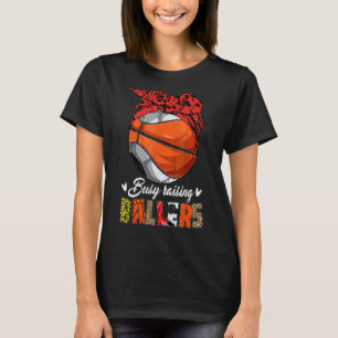 Camiseta Soccer Mãe Basquete Mãe Ocupada Raising Ballers Mo