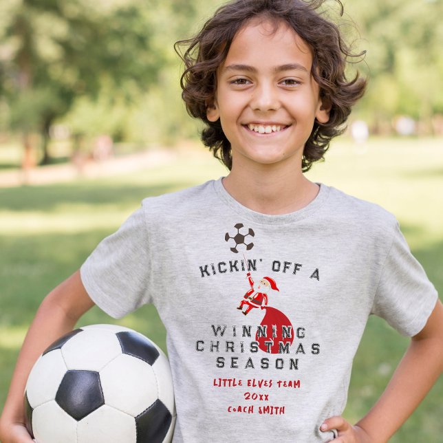 Camiseta Soccer Santa Kickin Off a Winning Christmas Season (Soccer Santa Kickin Off a Winning Christmas Season T-Shirt)