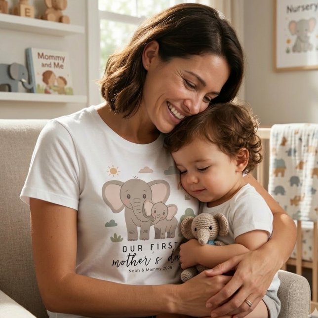 Camiseta Soft Elephant Mom Baby First Mothers Day Art (Criador carregado)