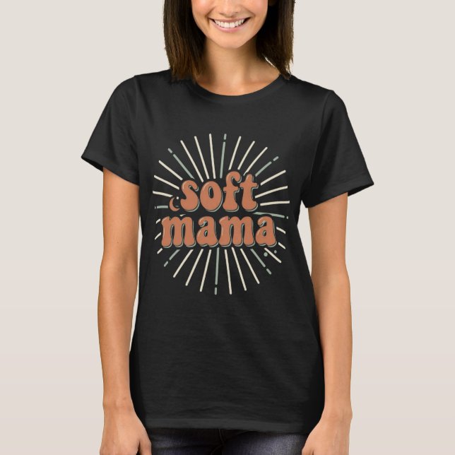 Camiseta Soft Mama: Retro Groovy Sunburst Maternidade Tipog (Frente)