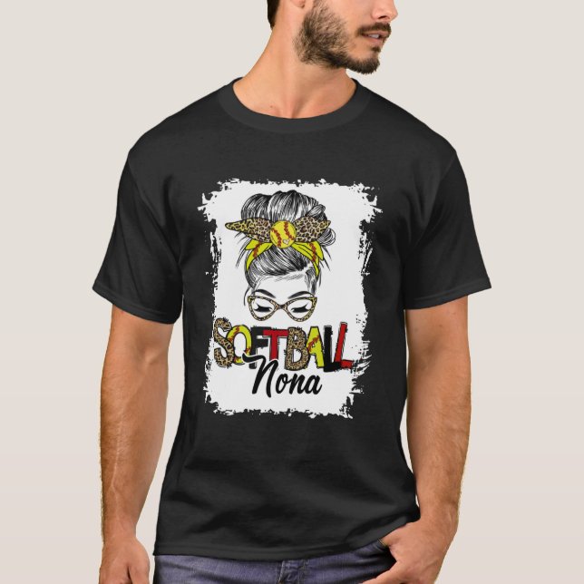 Camiseta Softball Nona Life with Leopard Messy Bun Mãe (Frente)