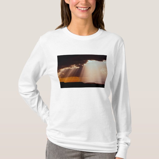 Camiseta Sol se pondo no Masai Mara. 2 (Frente)
