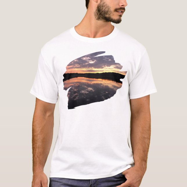 Camiseta Sol Sobre Lago Urso (Frente)