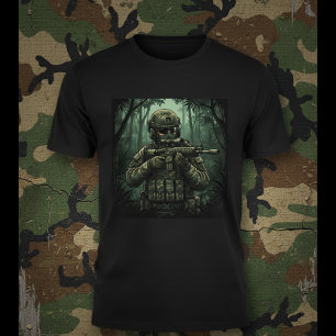 Camiseta Soldado com equipamento na Selva