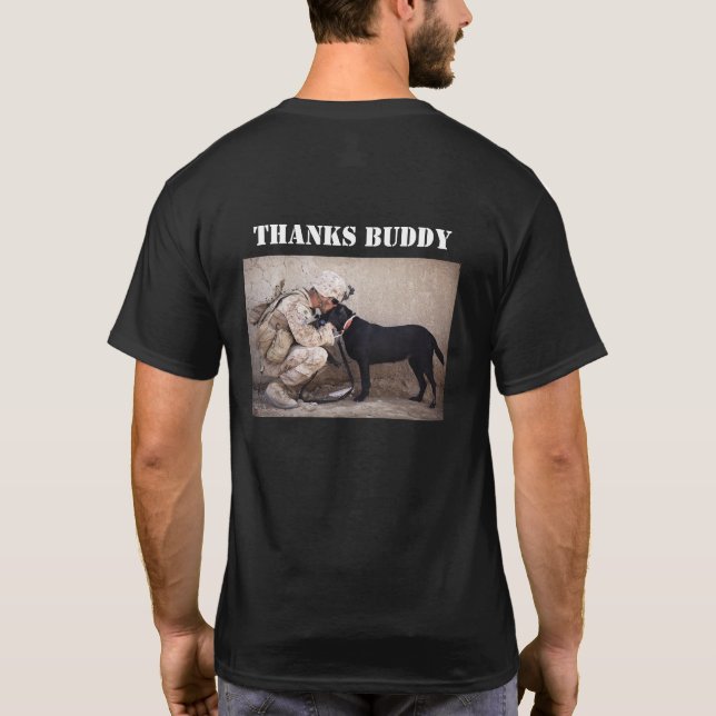 Camiseta Soldado em Fatigues com seu Cão Militar (Verso)