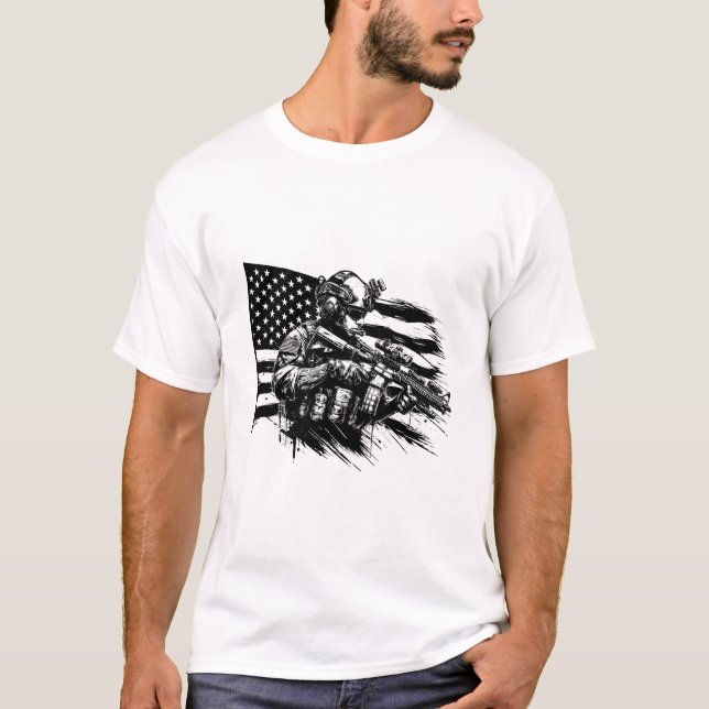 Camiseta Soldado Militar Americano Bandeira Arte Patriótica (Frente)