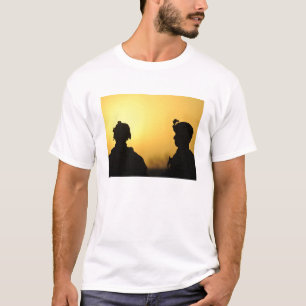 Camiseta soldados