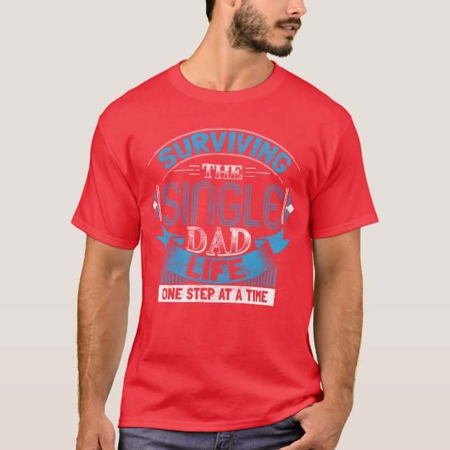 Camiseta Solteiro Padre Paps engraçado (Frente)