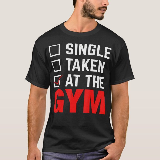Camiseta Solteiro Retirada Na Malhação De Workout Da Gym (Frente)