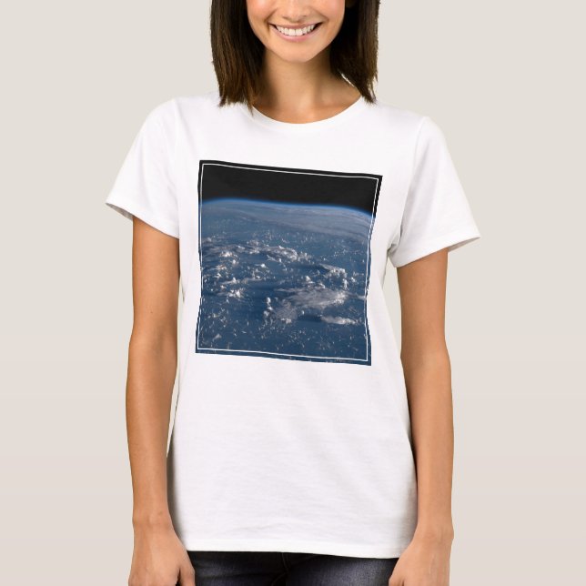 Camiseta Sombras De Nuvens No Mar Das Filipinas (Frente)