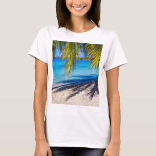 Camiseta Sombras na praia