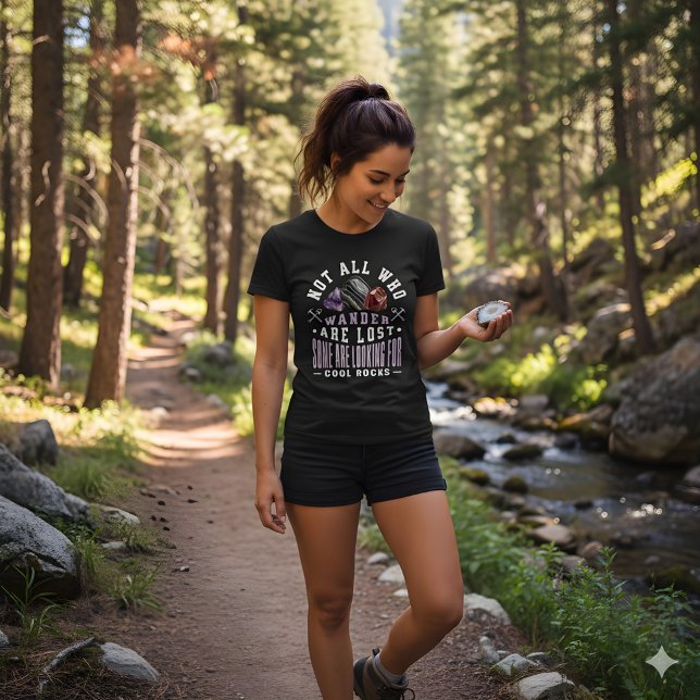 Camiseta Some Are Looking For Cool Rocks - Rocks Lover (Criador carregado)