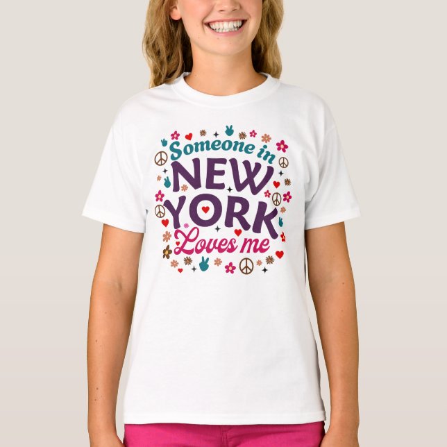Camiseta Someone in New York Loves Me Retro Funny Design (Frente)