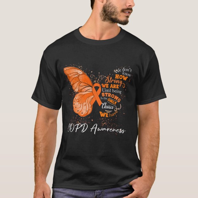 Camiseta Somos Fortes Até Sermos SENSIBILIZADOS PELA Políci (Frente)