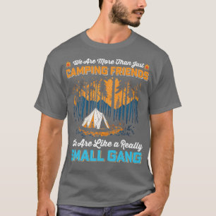 Camiseta Somos mais do que acampar Amigos como somos
