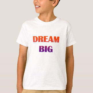 Camiseta Sonhe Grande Tipografia Colorida de Adolescente 🌈