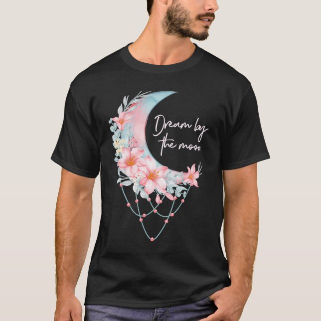 Camiseta Sonho Com Flores Azuis De Lírios Rosa-Rosa-Lua (Frente)