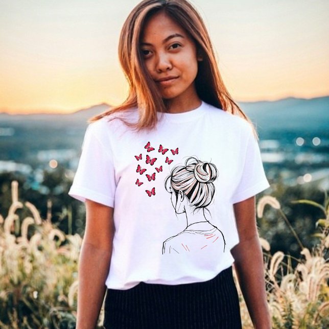 Camiseta Sonhos de Borboleta (Criador carregado)