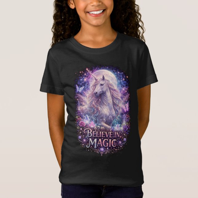 Camiseta Sonhos de Unicórnio ao Luar (Frente)