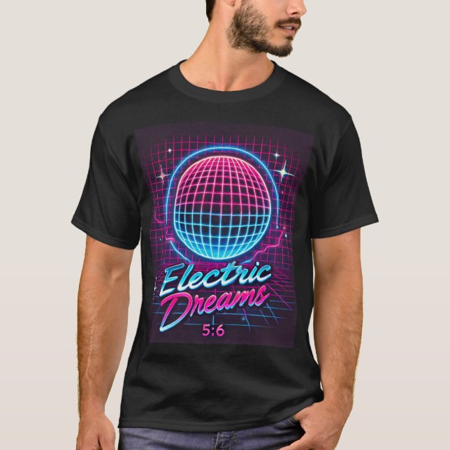 Camiseta Sonhos Elétricos Impressão de Arte Retro-Futurísti (Frente)