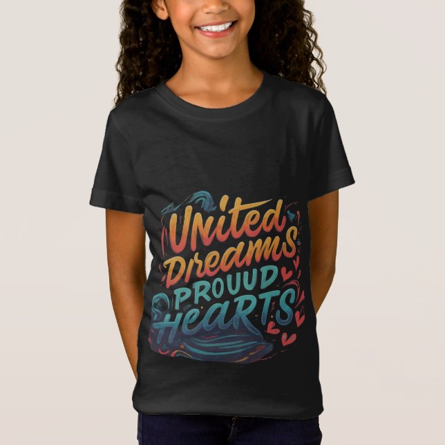 Camiseta "Sonhos Unidos Corações Orgulhosos" preto (Frente)