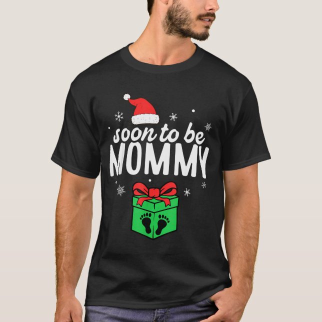 Camiseta Soon To Be Mommy Christmas Funny Pregnancy Announc (Frente)