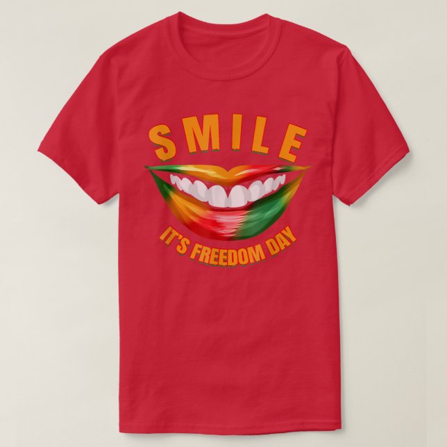 Camiseta Sorria - É Dia da Liberdade, Mulher Negra Afro Jun (Frente do Design)