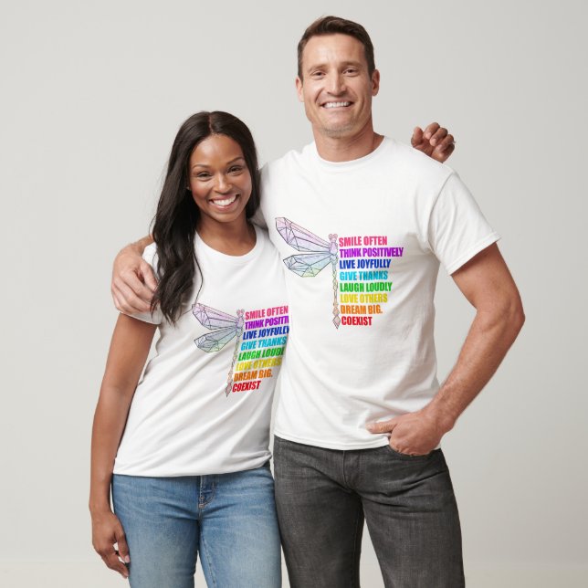Camiseta Sorriso de Libélula Pense Positivamente com Frequê (Unissex)