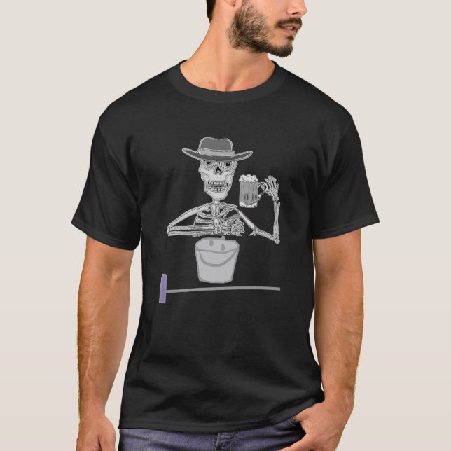 Camiseta Sorriso Engraçado Cerveja De Bebendo De Esqueleto  (Frente)