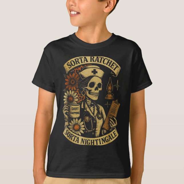 Camiseta Sorta Ratchet Sorta Nightingale Esqueleto Enfermei (Frente)