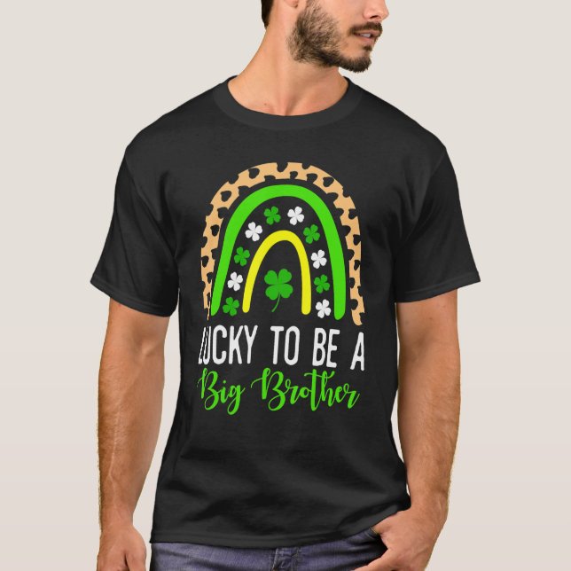 Camiseta Sorte de ser uma grande Rua do irmão. (Frente)