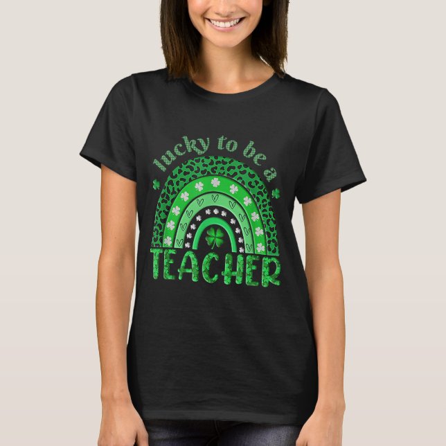 Camiseta Sorte Ser Professora Leopard Rainbow St Patricks (Frente)