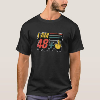 Camiseta Sou 48, mais o Dedo Médio Engraçado 49º aniversári