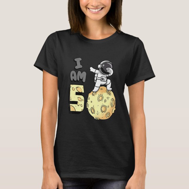 Camiseta Sou 5 Astronauta Espacial Kid Moon Walker 5 Birthd (Frente)