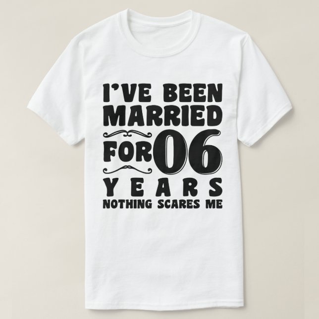 Camiseta Sou casado há 60 anos, Festa de casamento engraçad (Frente do Design)