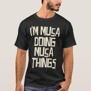 Camiseta Sou Musa fazendo coisas Musa