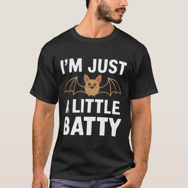 Camiseta Sou só um Dia de as Bruxas engraçado de Batty Pun (Frente)