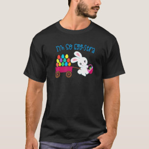 Camiseta Sou tão engraçada com a cesta de ovos da Páscoa.