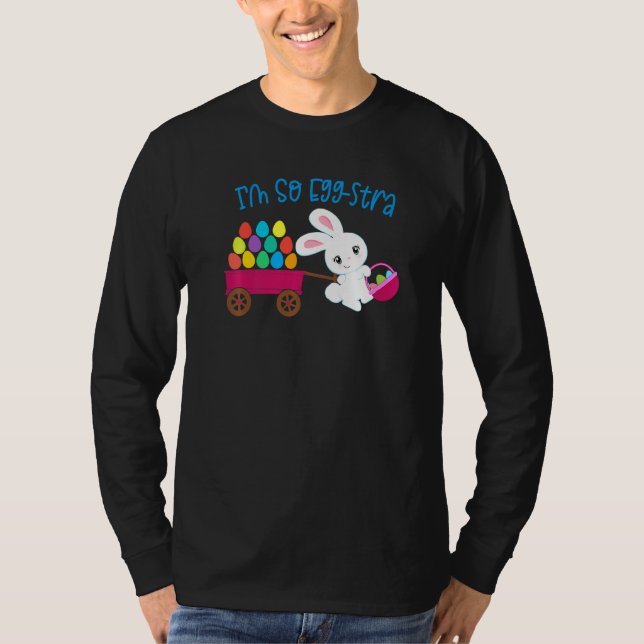 Camiseta Sou tão engraçada com a cesta de ovos da Páscoa. (Frente)
