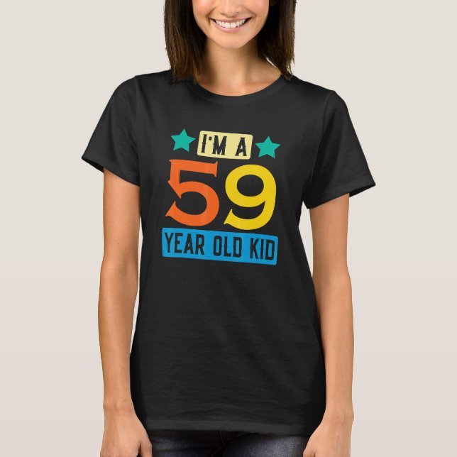 Camiseta Sou um garoto de 59 anos, 59ª Celebração de Aniver (Frente)