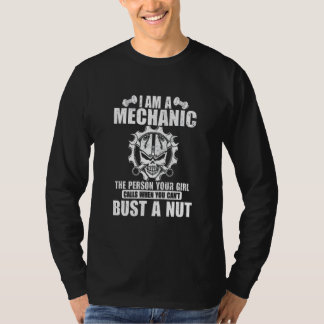 Camiseta Sou um mecânico, a pessoa que sua garota chama qua
