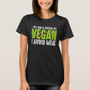 Camiseta Sou um vegano social, evito carne