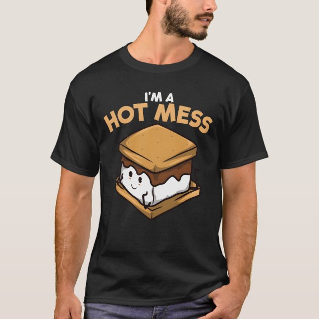 Camiseta Sou Uma Bagunça Total Marshmallow de SMores Acampa (Frente)
