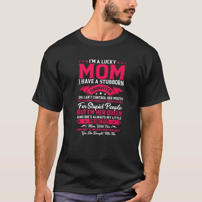 Camiseta Sou Uma Mãe Sortuda Tenho Uma Família Engraçada E  (Frente)