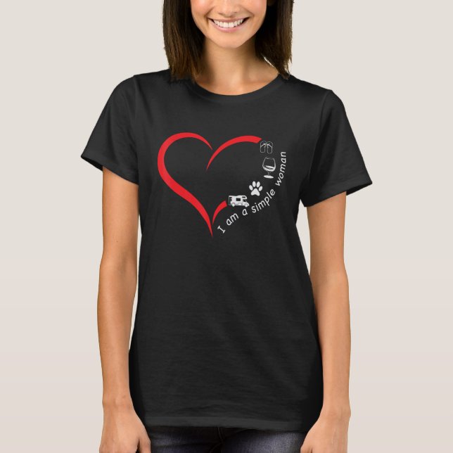 Camiseta Sou uma mulher simples acampando Chinelos de vinho (Frente)