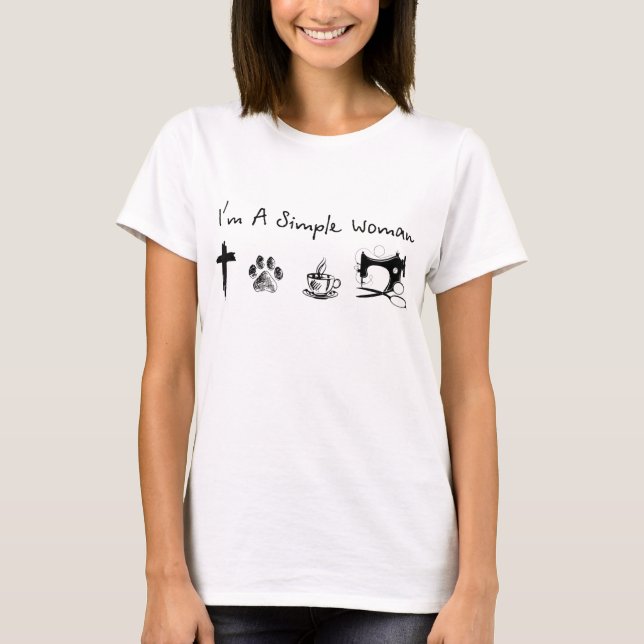 Camiseta Sou uma mulher simples, costurando café de jesus (Frente)