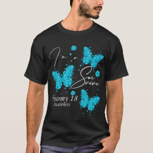 Camiseta Sou uma Sobrevivente Trisomy 18 Atenção Borboleta