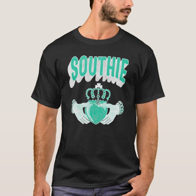 Camiseta Southie South Boston Irish Claddagh Celtic Distres (Frente)
